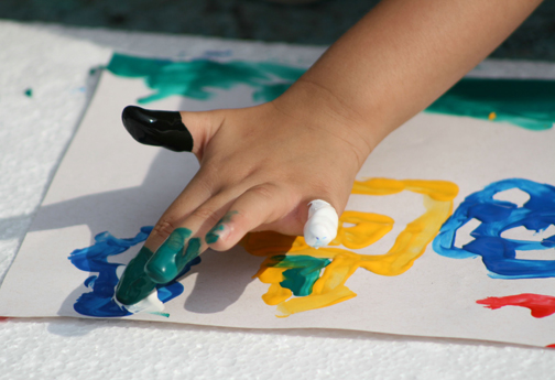 504x345 School Paints, Inks And Dyes. Free Painting Activities - Finger Painting