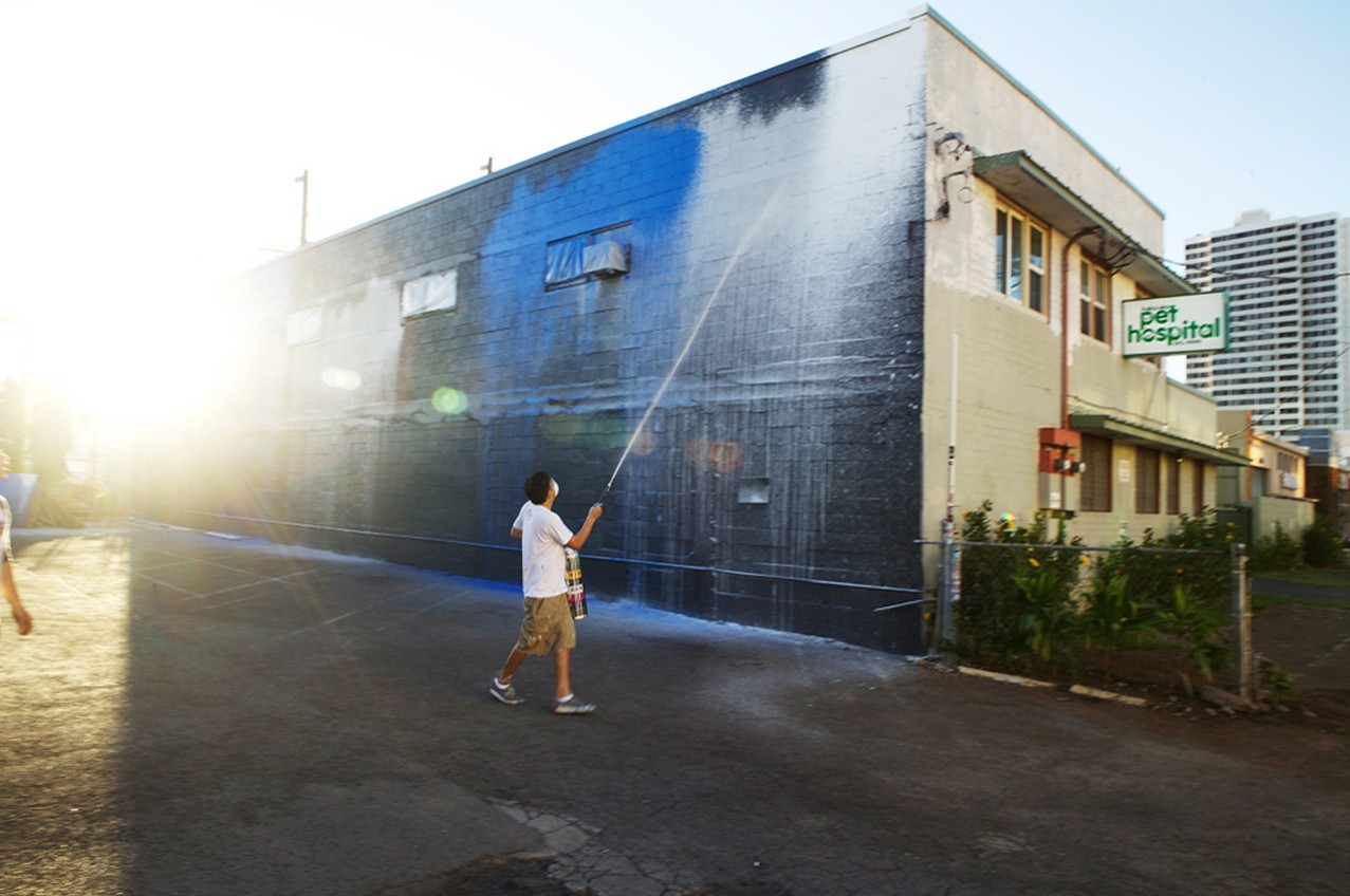 1277x848 Krink Art Exhibition Pow! Wow! Hawaiipow! Wow! Hawaii - Fire Extinguisher Painting