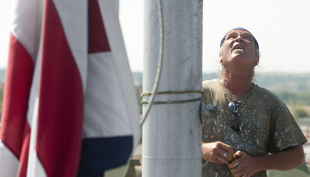 1024x585 Juicebox Gallery - Flag Pole Painting