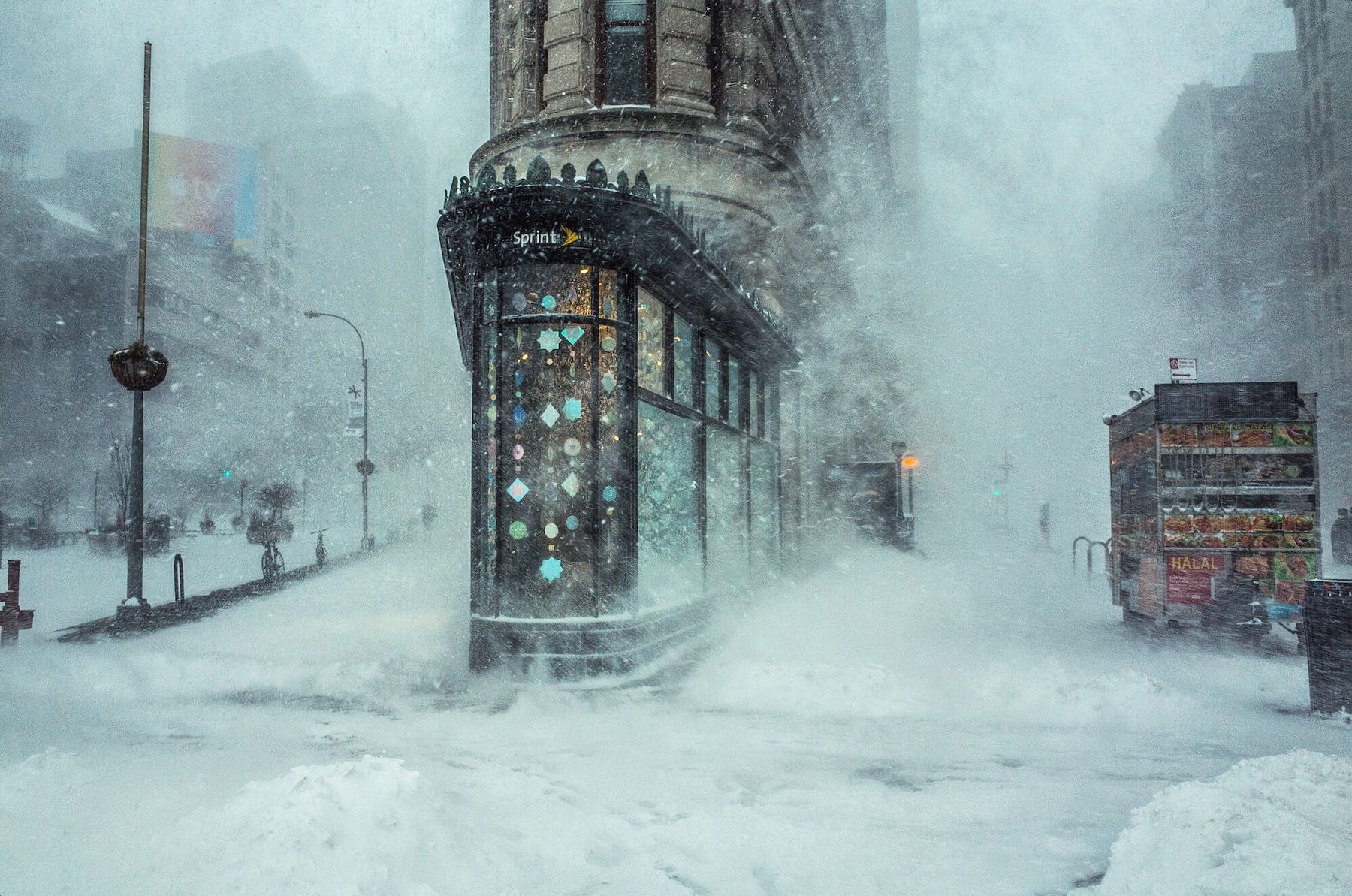 1800x1193 This Photograph Of The Nyc Winter Storm Looks Like - Flatiron Building Painting