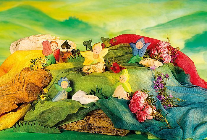 700x476 Ostheimer Flower Child Gentian - Flower Child Painting