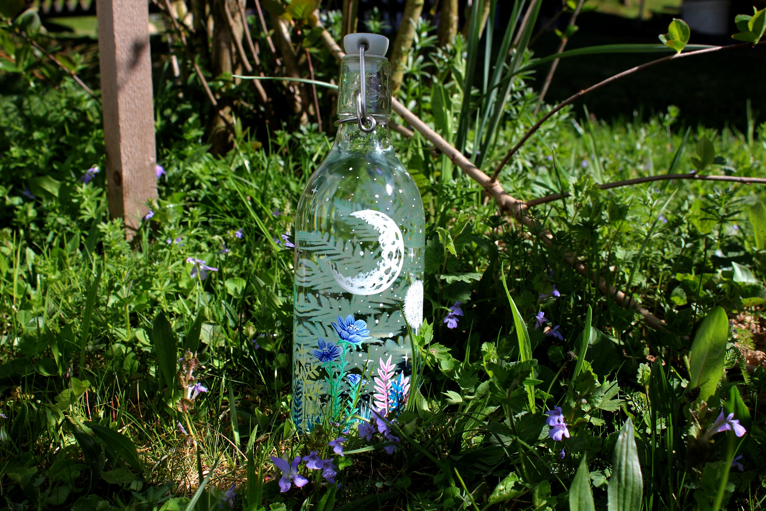 2592x1728 Night Sky With Meadow And Bird - Flower Painting Pics