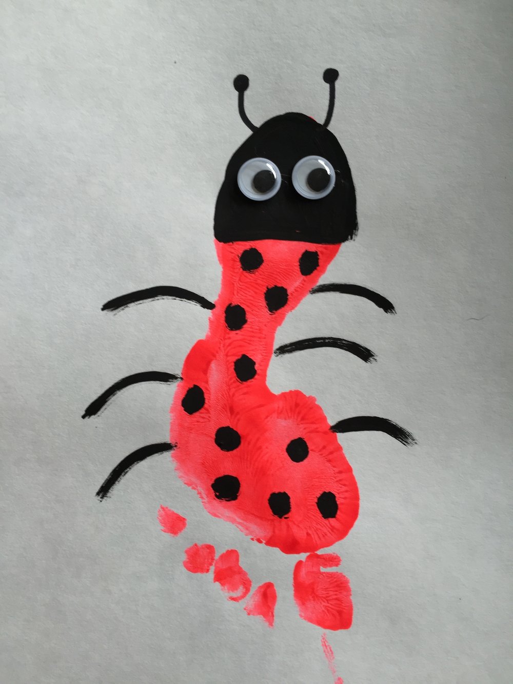 1000x1333 Ladybug Foot Painting Squirmy Wormy Children's Books Amp Best Mom Tips - Foot Painting