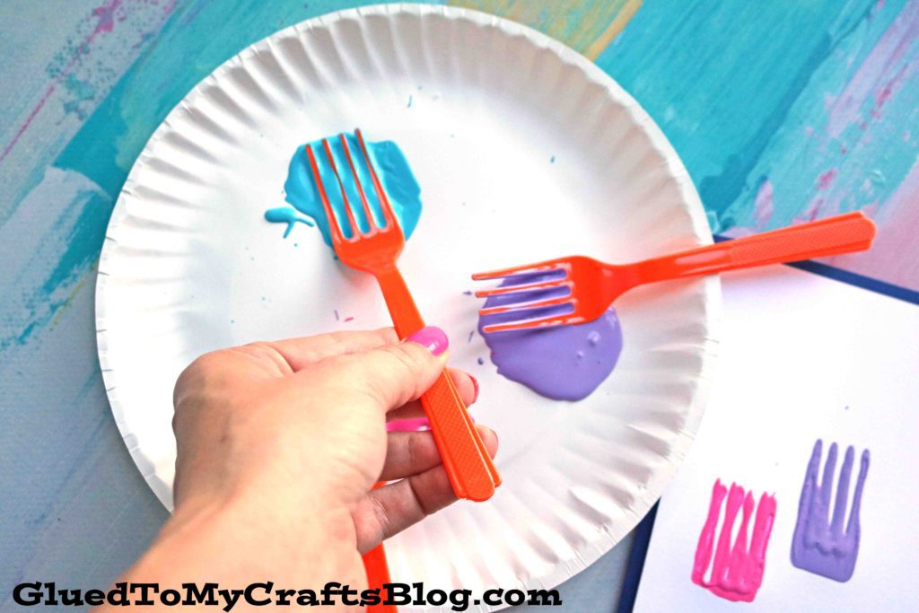 1024x683 Fork Painted Flower Cards - Fork And Spoon Painting