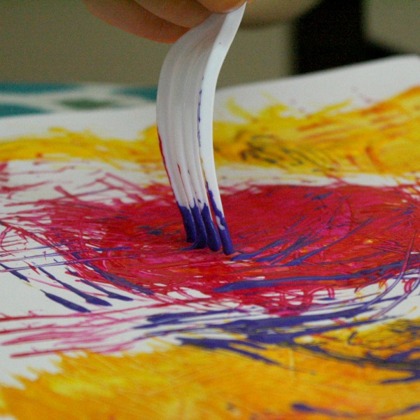 600x600 Fork Painted Fish Craft - Fork Painting