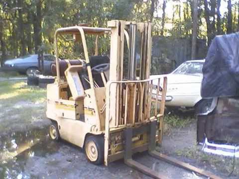 480x360 Painting A Forklift - Forklift Painting