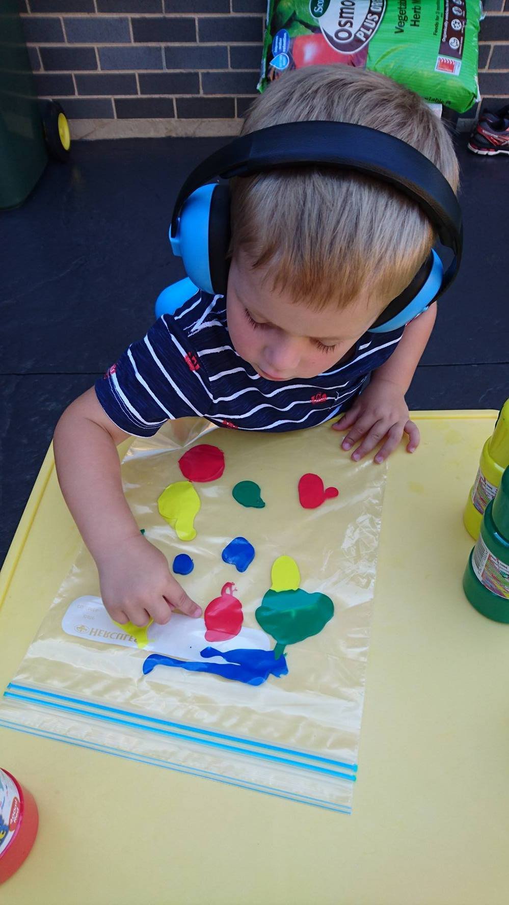 999x1776 Mess Free Painting Activity For Toddlers - Free Painting For Toddlers