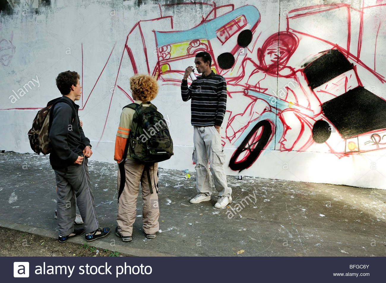 1300x954 Paris, France, Street Scene, Young Male French Teen Street Graffer - French Street Scene Painting
