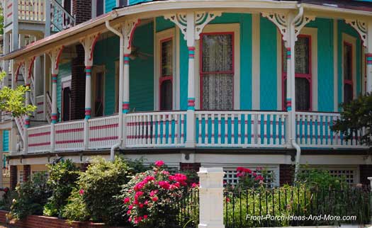 525x322 Ultimate Guide To Painting Your Porch Or Patio - Front Porch Painting