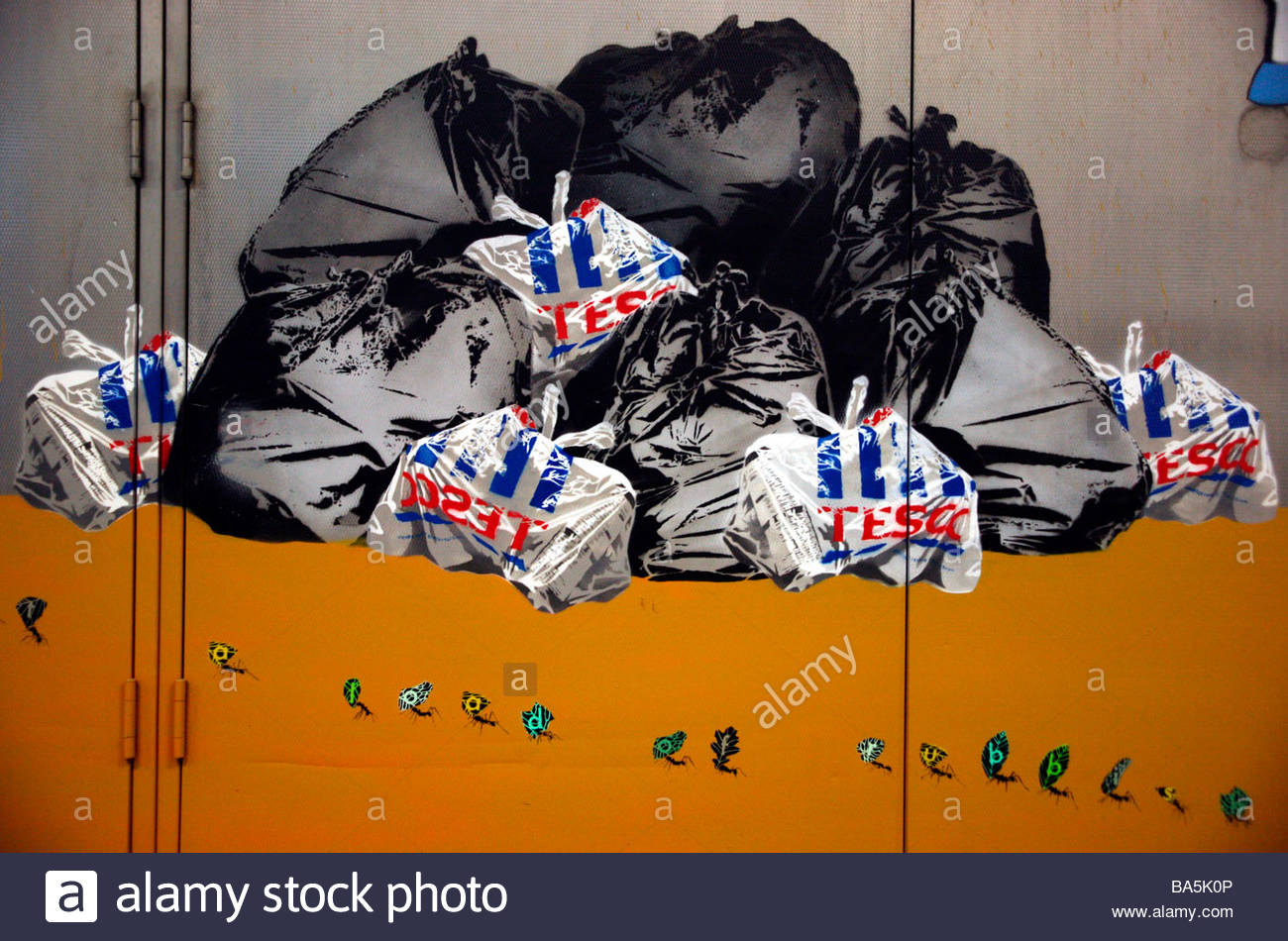 1300x950 Tesco Bags Amongst Other Garbage In Painting On Wall, Waterloo - Garbage Painting