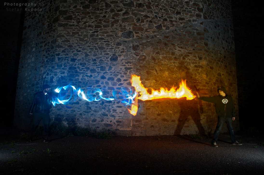 1096x728 Lightpainting Fight By Steevkub - Gas Light Painting