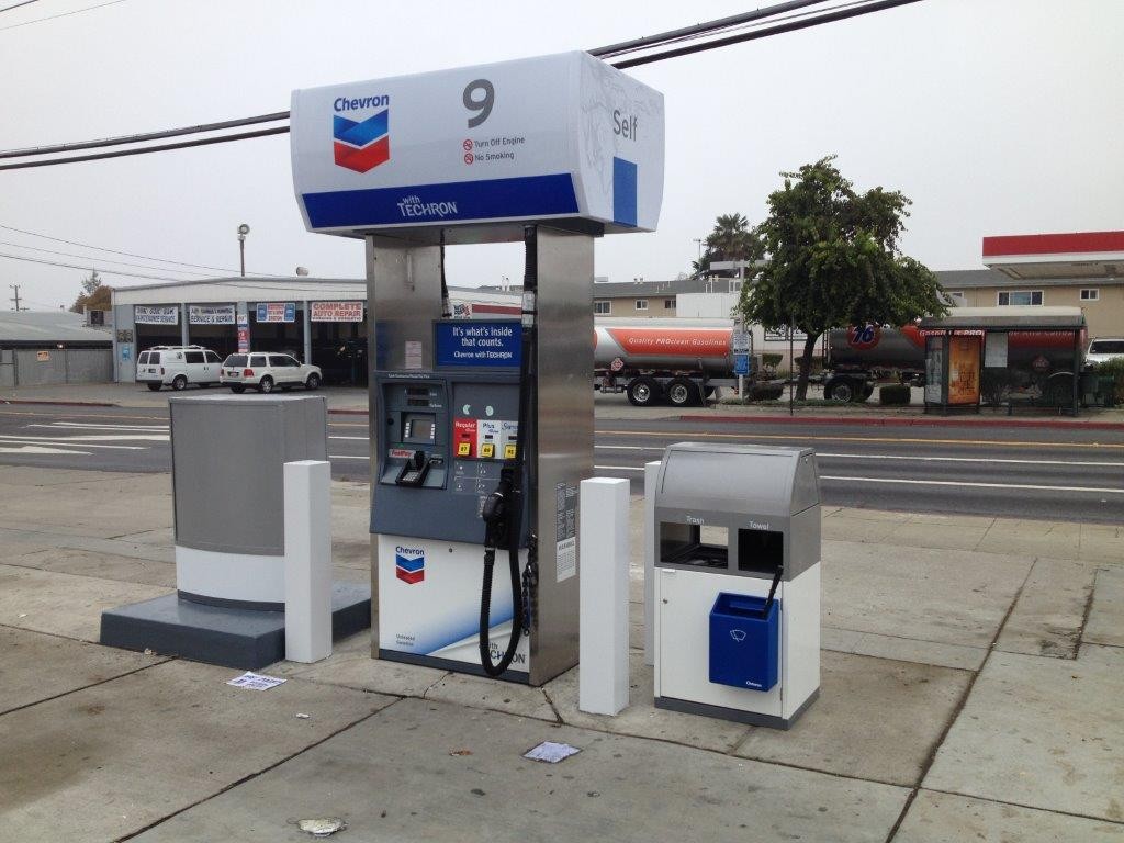 1024x768 Gas Station Commercial Painting - Gas Station Painting