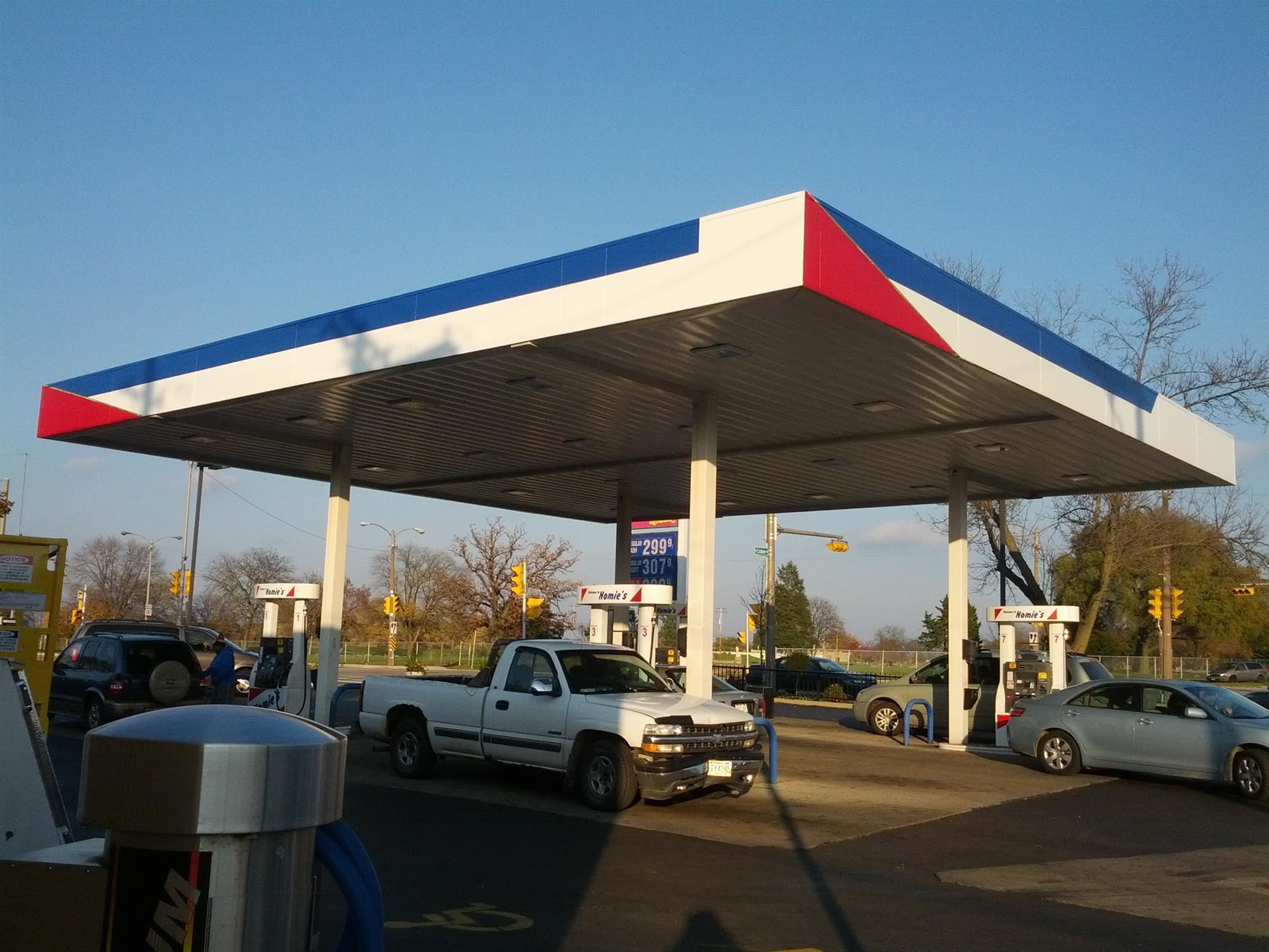 2000x1500 Milwaukee Gas Station Painting Contractors Buildings - Gas Station Painting