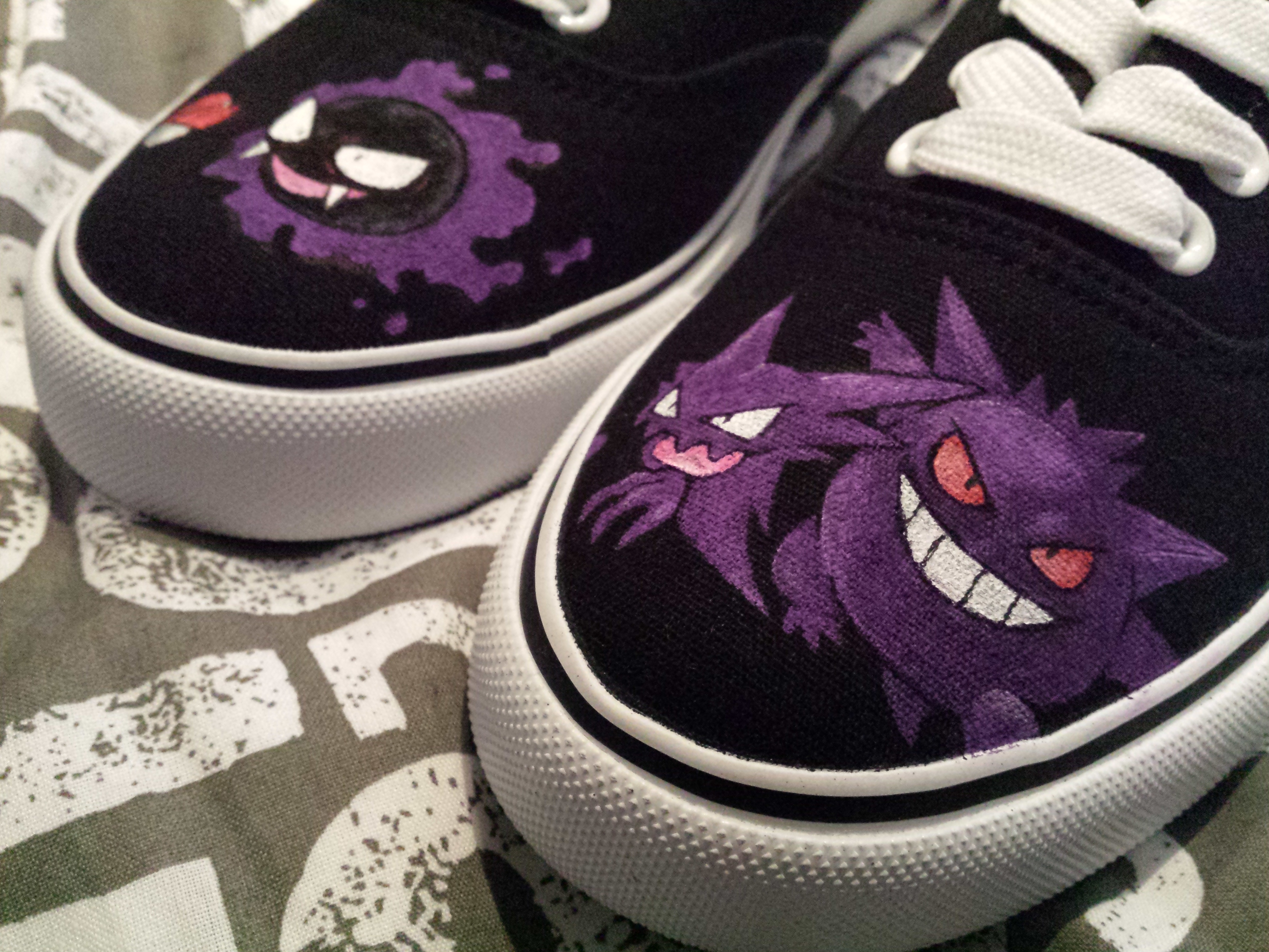 4128x3096 Pokemon Hand Painted Shoes For Sale Nicolesummersartwork - Gengar Painting