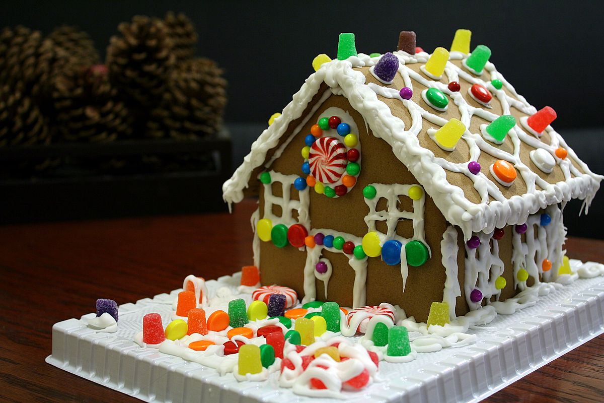 Gingerbread House Painting at PaintingValley.com | Explore collection ...