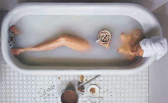 565x348 Lee Price's Paintings Of Unapologetic Snacking (Nsfw) - Girl In Bathtub Painting