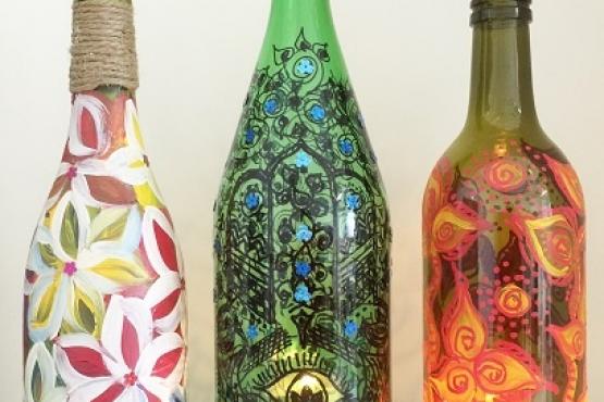 555x370 Up Cycled Glass Bottle - Glass Bottle Painting