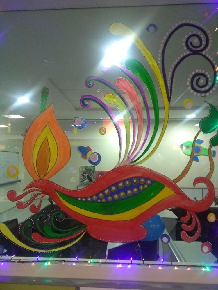 750x1000 The Winner - Glass Painting