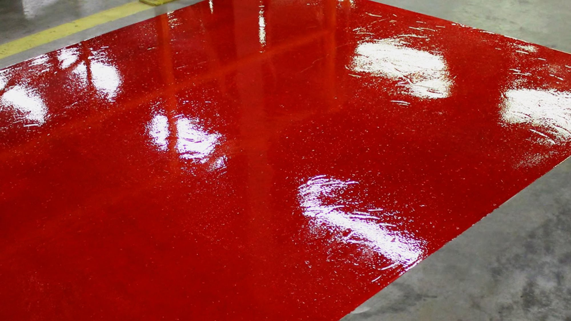 2000x1124 How To Paint A Protective Gloss Floor Coating - Glossy Painting