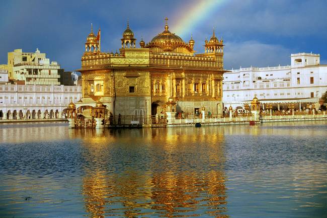 Golden Temple Canvas Painting at PaintingValley.com | Explore ...