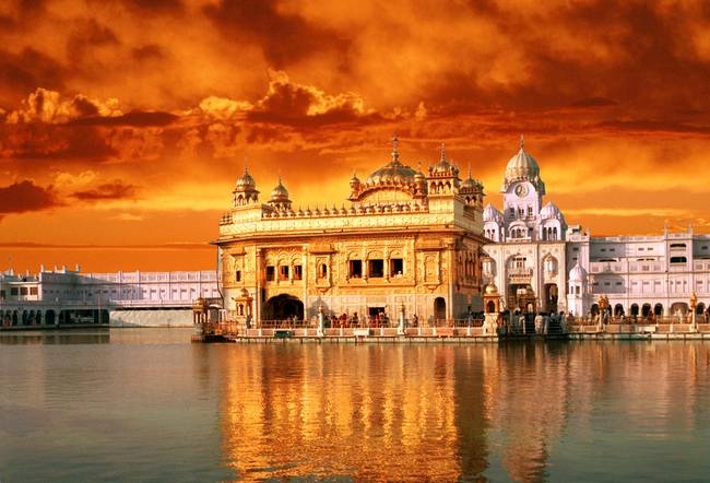 650x442 Golden Temple Sunset By Gallery - Golden Temple Canvas Painting