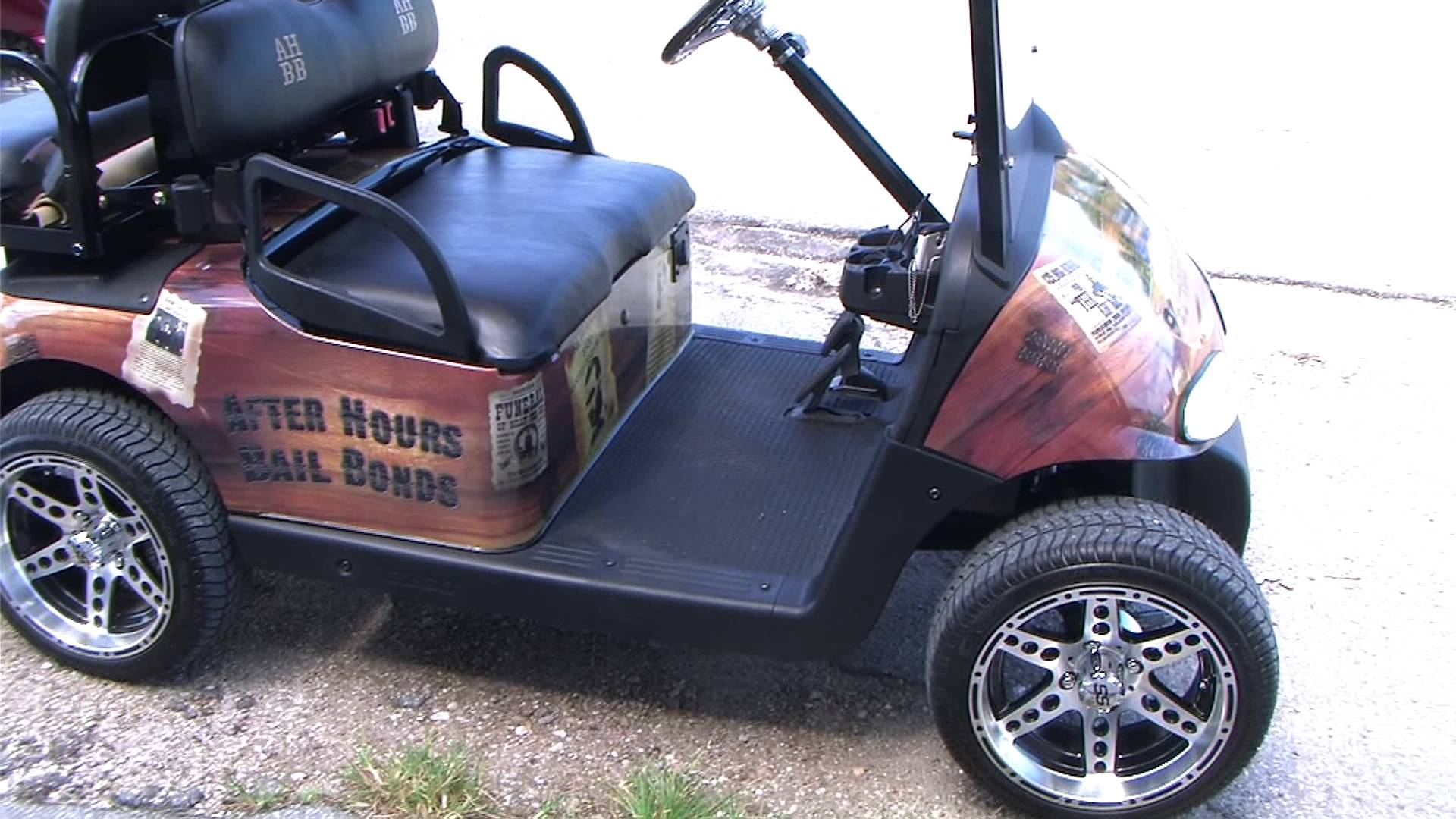 1920x1080 Neat Paint Job On A Bada55 Little Golf Cart - Golf Cart Painting