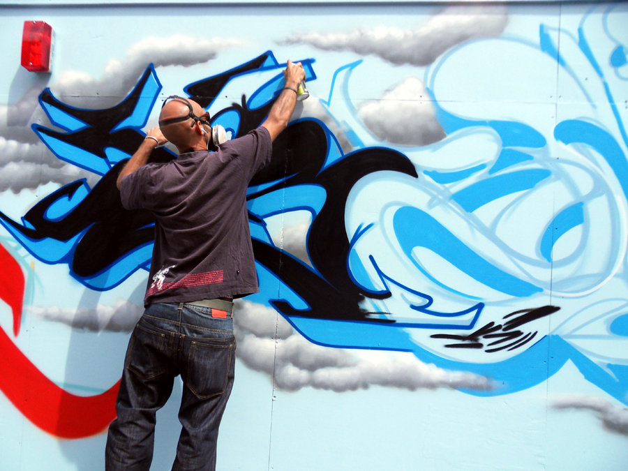 900x675 Painting In North London With The Graffiti Kings By Bravee - Graffiti Painting