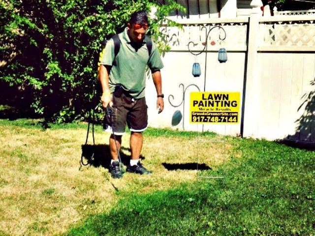 640x480 Drought If Your Lawn Is Brown, Paint It Green Breitbart - Green Grass Painting