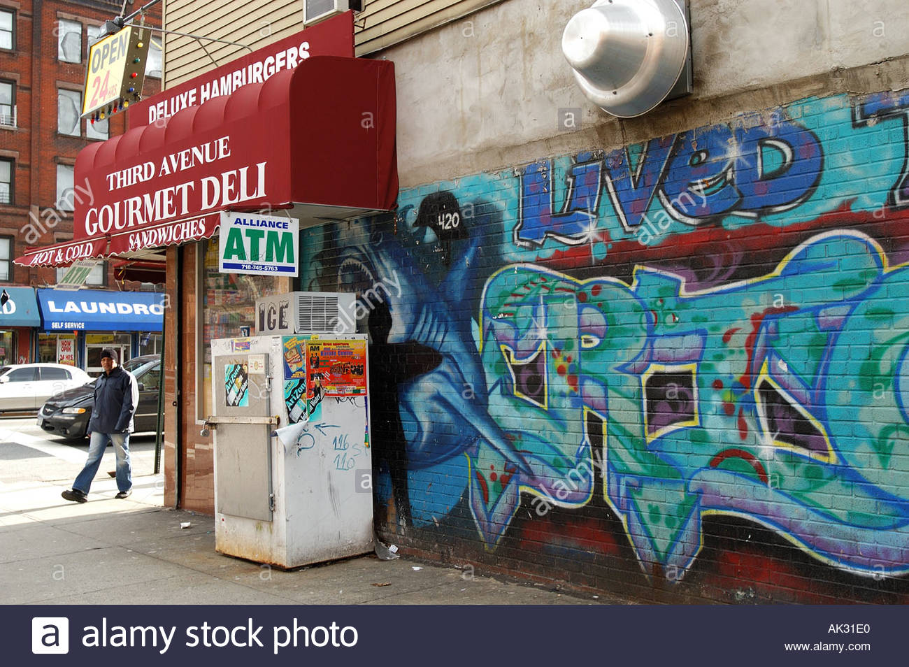 1300x954 Ny Harlem Mural Wall Painting Art Grafitti Graffiti Artist Grocery - Grocery Store Painting