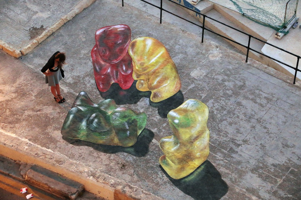 1000x667 Sidewalk Paintings Of Gargantuan Gummy Bears Wobble To Life When - Gummy Bear Painting