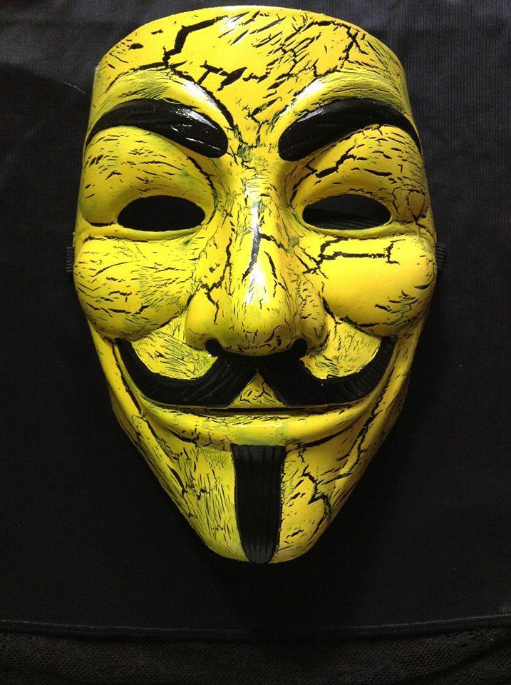 717x960 Anonymous Yellow With Black Cracks Custom Mask Hand Painted Guy - Guy Fawkes Mask Painting