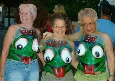 400x282 Body Paint Halloween Costumes ~ Project Arts And Crafts - Halloween Costume Painting