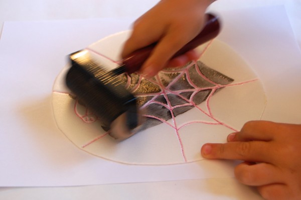 600x398 Halloween Art For Toddlers - Halloween Painting Activities