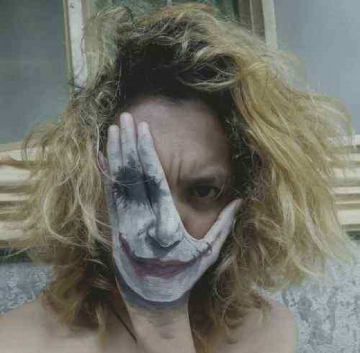 700x686 Hand Painting - Hand Painting