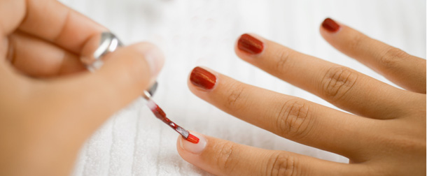 610x252 How To Paint Your Right (Or Left) Hand - Hands Reaching For Each Other Painting