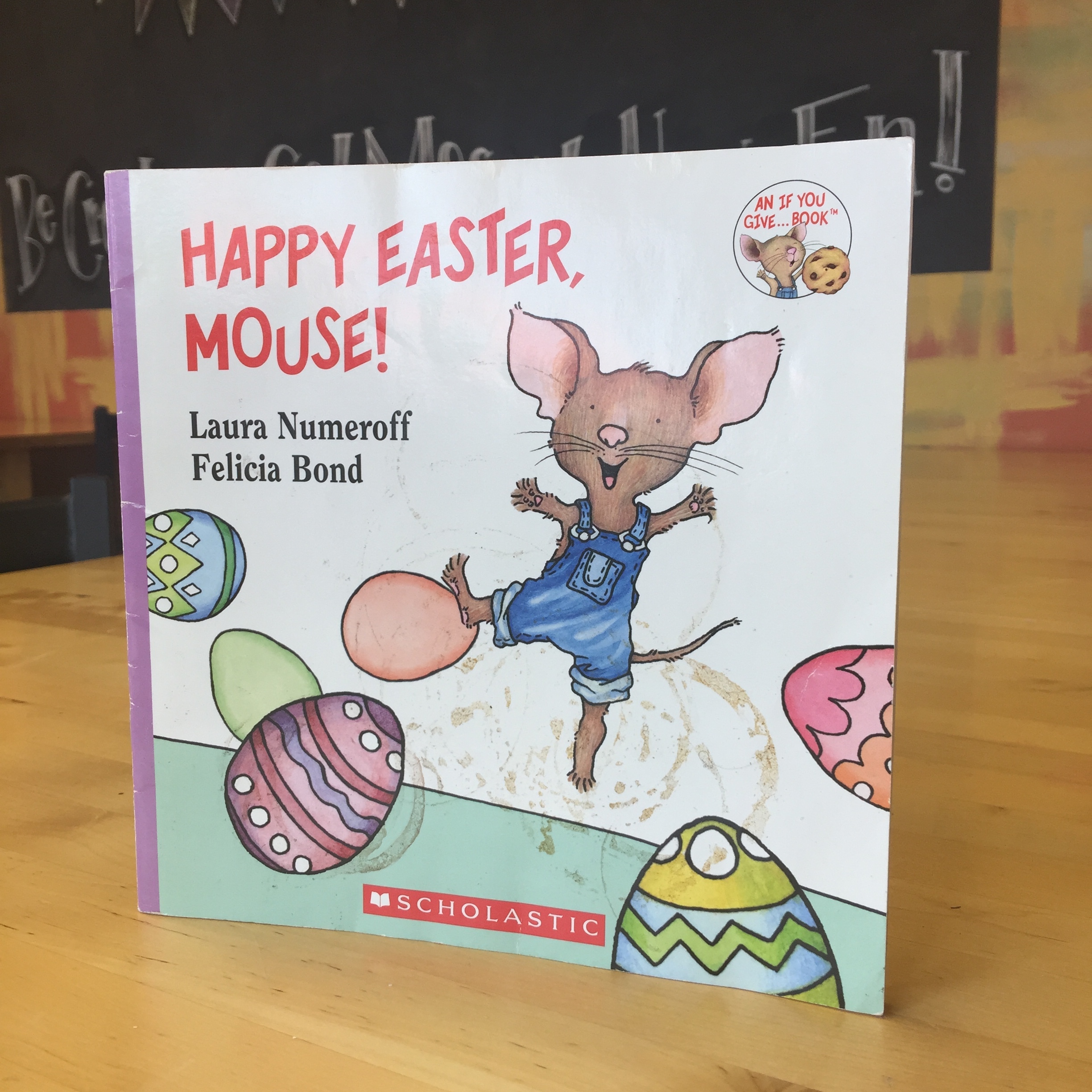 2448x2448 Story Painting Happy Easter Mouse! - Happy Easter Painting