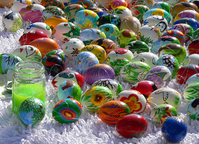 400x291 Happy Easter! We Are The Victims Of Ourselves - Happy Easter Painting