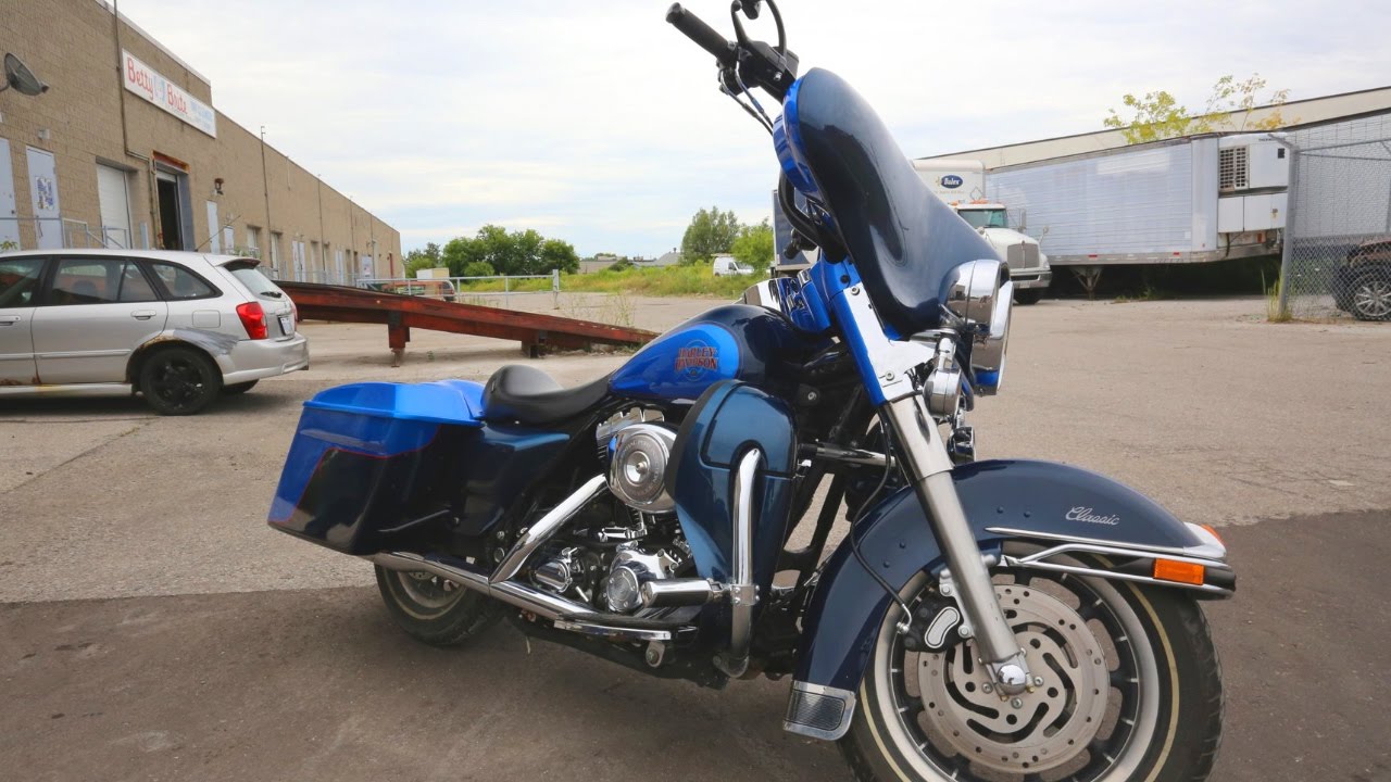 1280x720 Custom Harley Ultra Classic Two Tone Paint Job - Harley Painting