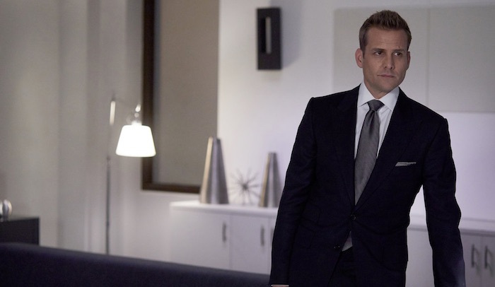 700x406 Suits Recap Harvey Specter's Biggest Win Is Suits' Finest Hour - Harvey Duck Painting
