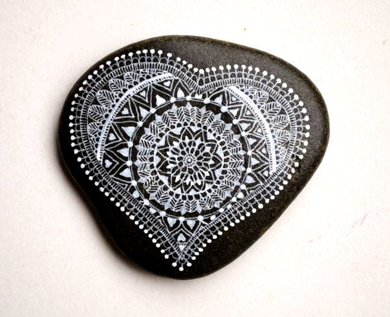 570x463 Hand Painted Stone Heart Shape Mandala Painted Stones, Heart - Heart Shape Painting