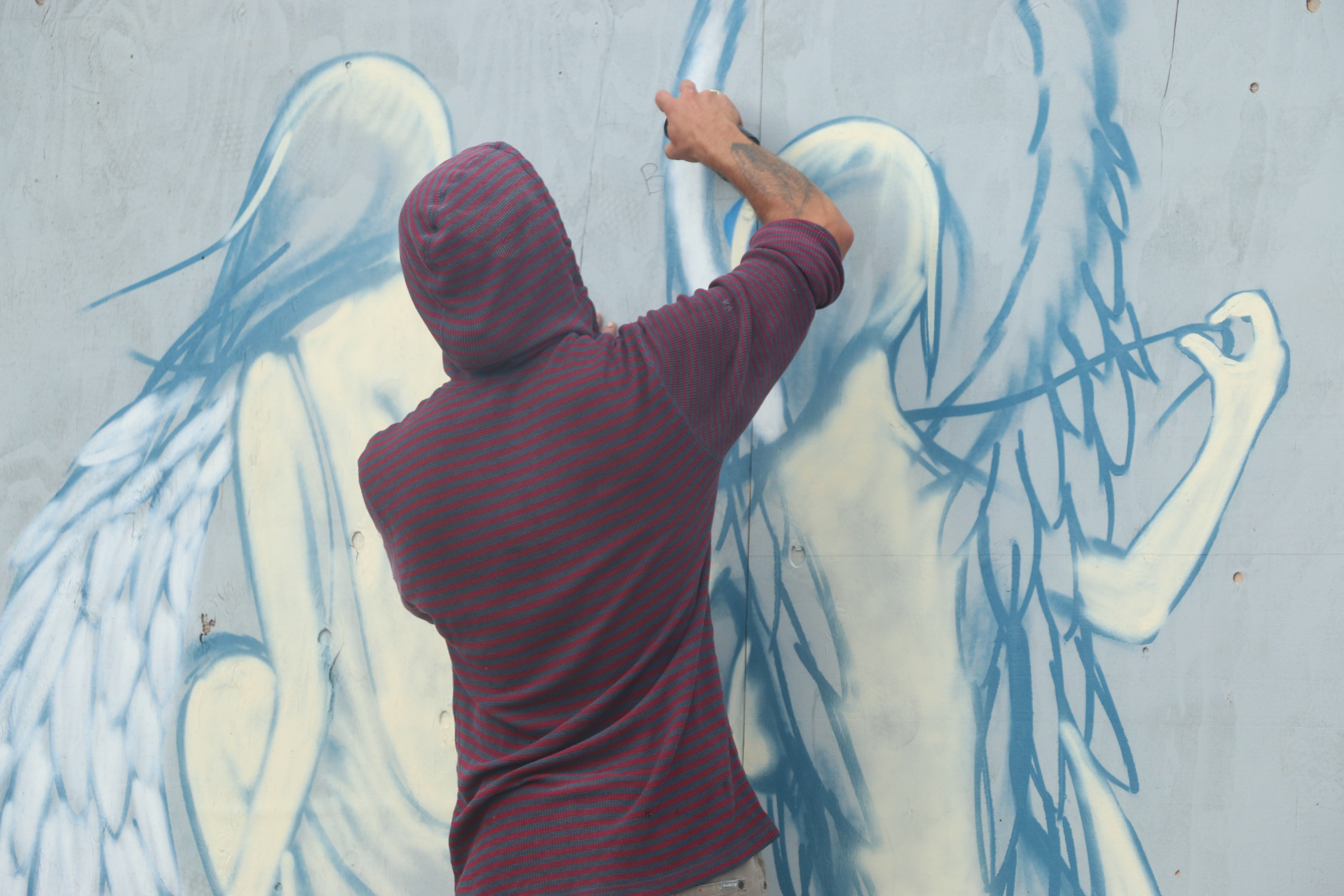 5472x3648 Wanted For Art Bandit Talks Shop About Street Paintings San - Helping Others Painting