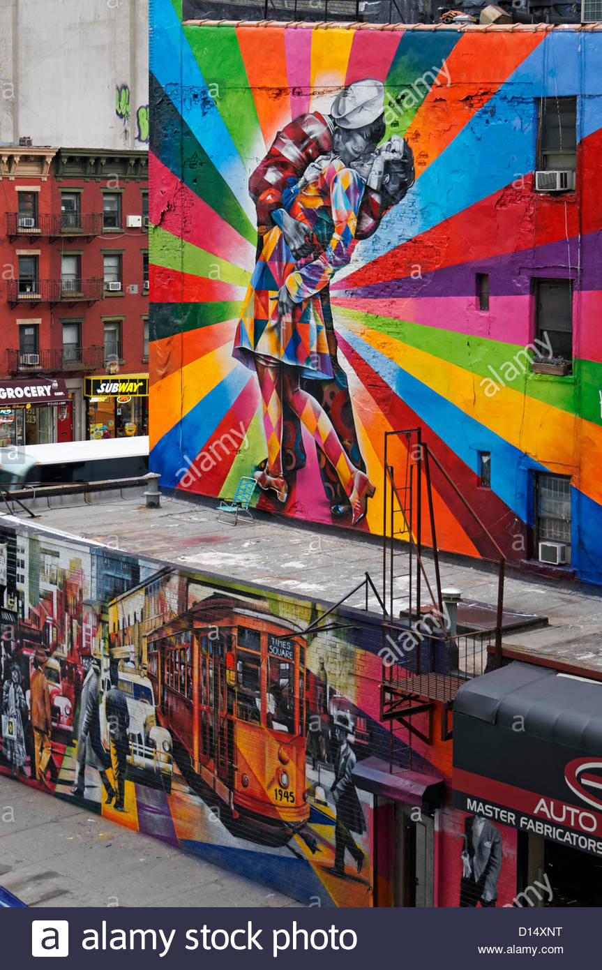 863x1390 View From High Line To Wall Painting The Kiss , Meatpacking - Highline Painting