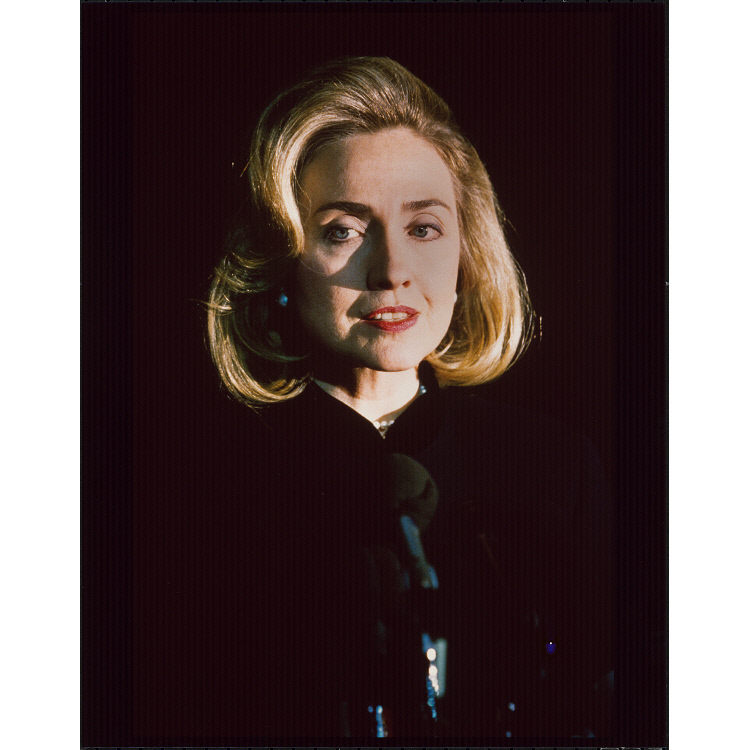 750x750 Hillary Rodham Clinton National Portrait Gallery - Hillary Clinton Painting