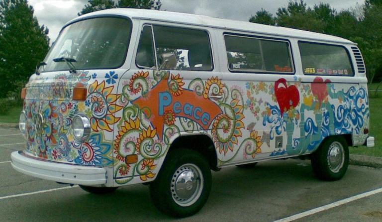768x446 Bay Window Bus - Hippie Van Painting