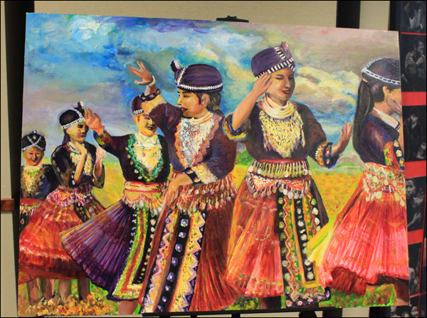 600x447 Hmong Story 40 Exhibit Preview Launch Sacramento Tor Talks - Hmong Painting
