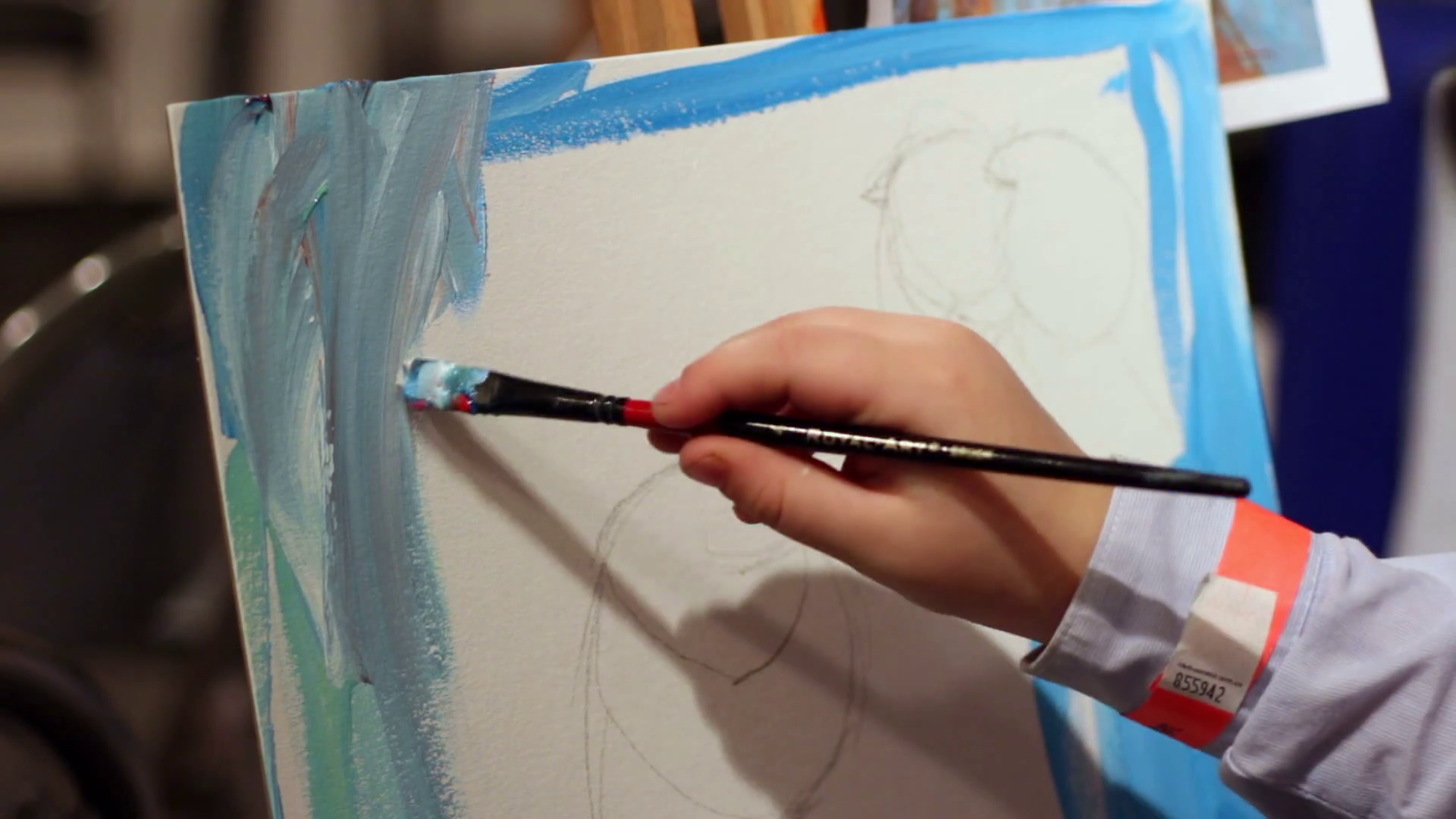 1920x1080 Talented Kid Painting Blue Sky On Canvas - Hobby Painting