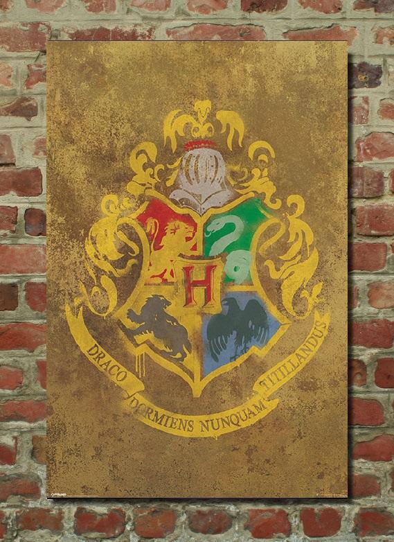 569x782 Harry Potter - Hogwarts Crest Painting