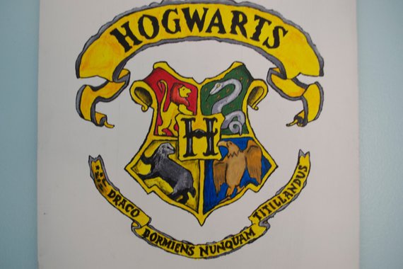 570x380 Items Similar To Hogwarts Crest Painting On Etsy - Hogwarts Crest Painting