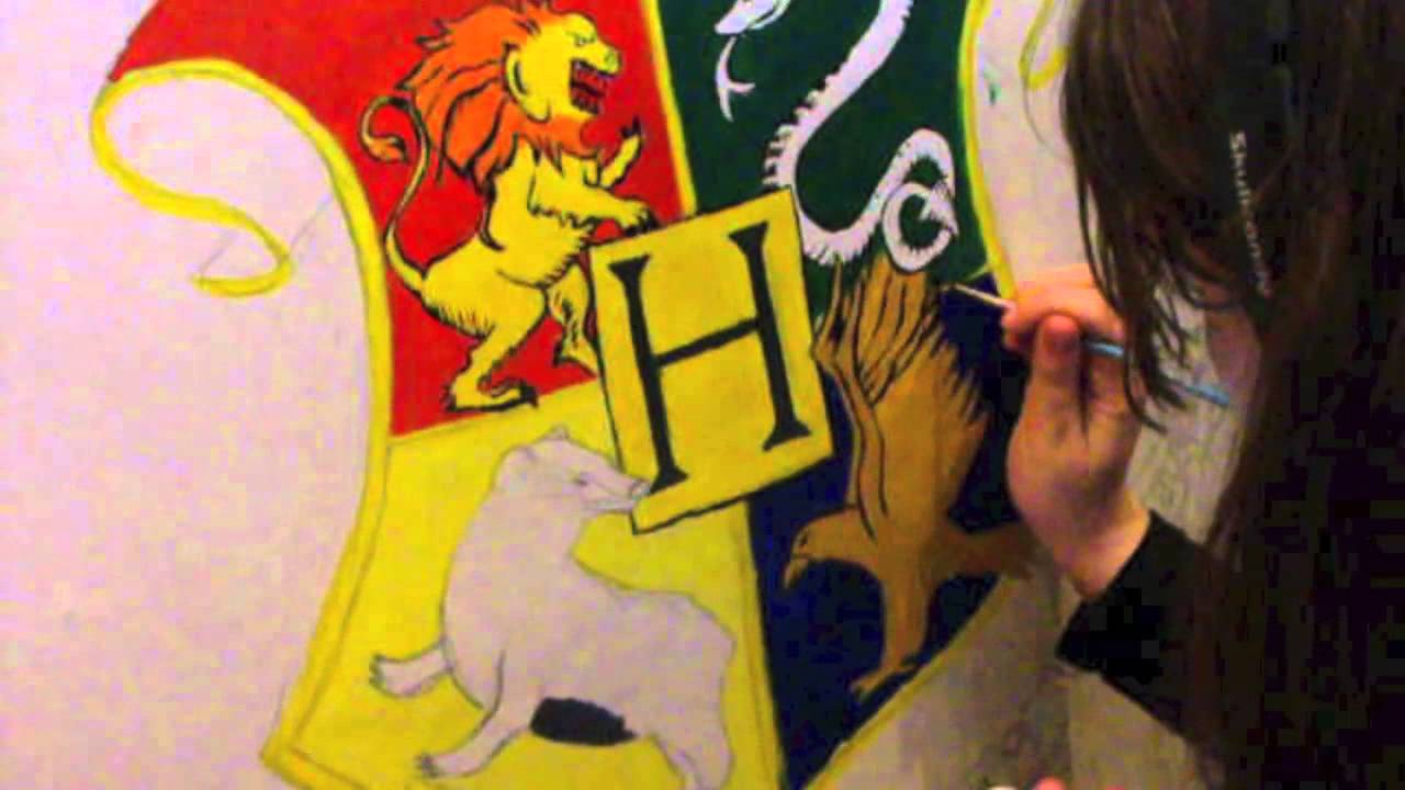 1280x720 Painting The Hogwarts Crest - Hogwarts Crest Painting