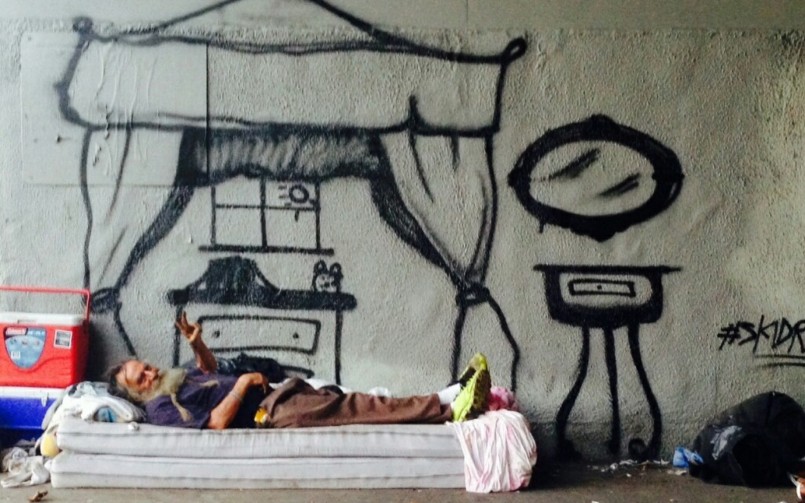 805x503 L.a. Graffiti Artist Humanizes Homeless People By Painting Their - Homeless Painting